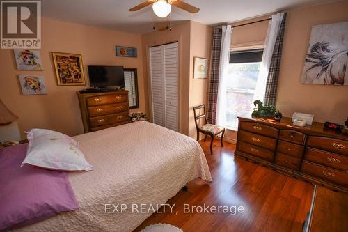 272 Station Street, North Middlesex (Parkhill), ON - Indoor Photo Showing Bedroom