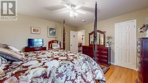 322 Canada Drive, St. John'S, NL - Indoor Photo Showing Bedroom