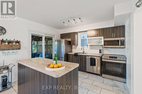 617 Front Street, Quinte West, ON - Indoor Photo Showing Kitchen