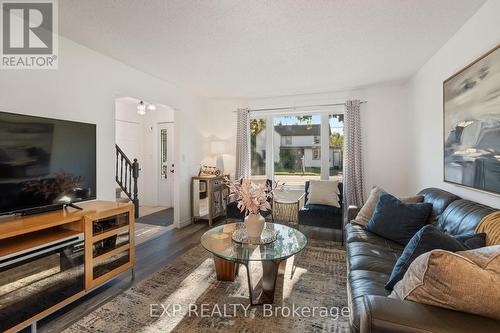 617 Front Street, Quinte West, ON - Indoor Photo Showing Living Room