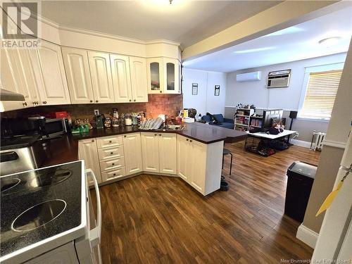 268 Victoria Street, Edmundston, NB - Indoor Photo Showing Kitchen