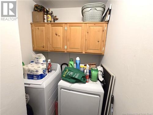 268 Victoria Street, Edmundston, NB - Indoor Photo Showing Laundry Room