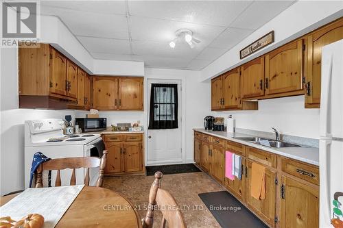 188 Military Road, South Glengarry, ON - Indoor Photo Showing Kitchen With Double Sink