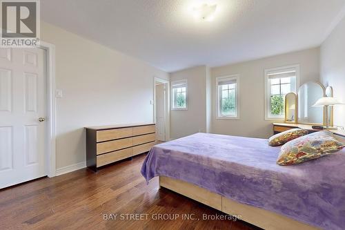 25 Maple Ridge Crescent, Markham, ON - Indoor Photo Showing Bedroom