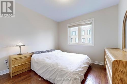 25 Maple Ridge Crescent, Markham, ON - Indoor Photo Showing Bedroom