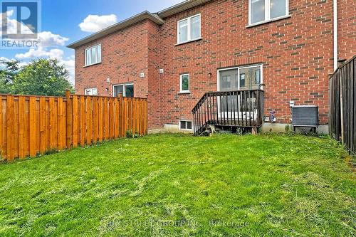 25 Maple Ridge Crescent, Markham, ON - Outdoor With Exterior