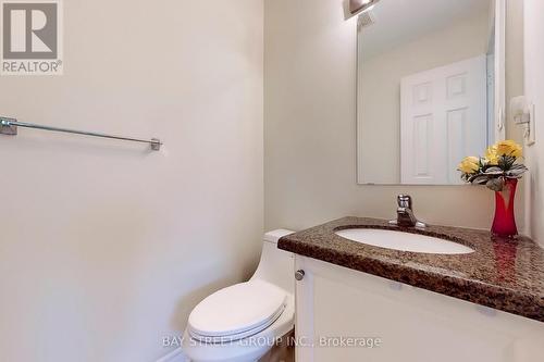 25 Maple Ridge Crescent, Markham, ON - Indoor Photo Showing Bathroom