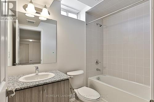 62 Jinnah Avenue, Markham, ON - Indoor Photo Showing Bathroom