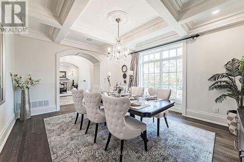 1227 Cleaver Drive, Oakville, ON - Indoor Photo Showing Dining Room