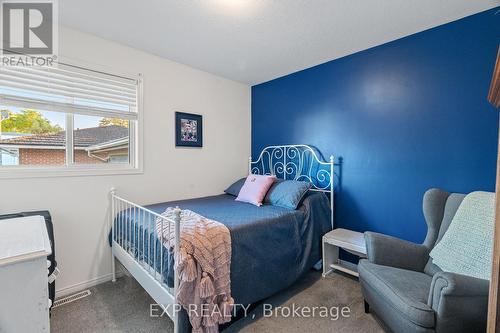 19 King Street N, South Huron (Crediton), ON - Indoor Photo Showing Bedroom