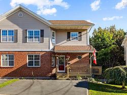 123 Stoneybrook Court  Halifax, NS B3M 4R5