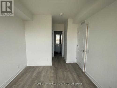 2410 - 36 Elm Drive W, Mississauga, ON - Indoor Photo Showing Other Room