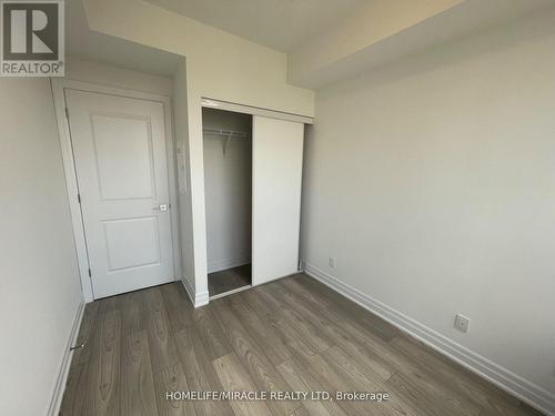 2410 - 36 Elm Drive W, Mississauga, ON - Indoor Photo Showing Other Room