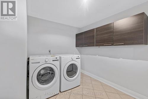 3821 Trelawny Circle, Mississauga, ON - Indoor Photo Showing Laundry Room