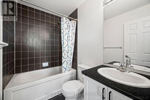 615 - 339 Rathburn Road W, Mississauga, ON - Indoor Photo Showing Bathroom