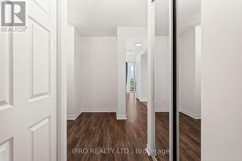 615 - 339 Rathburn Road W, Mississauga, ON - Indoor Photo Showing Other Room