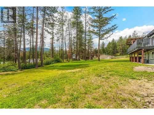 5308 Law Street, Peachland, BC - Outdoor