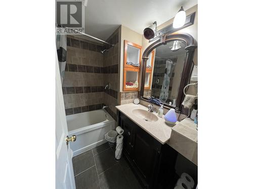 5251 42 Street, Fort Nelson, BC - Indoor Photo Showing Bathroom