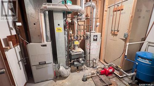 1409 3Rd Avenue, Edam, SK - Indoor Photo Showing Basement