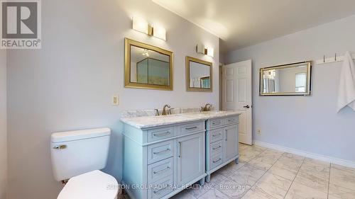 4800 Herald Road, East Gwillimbury, ON - Indoor Photo Showing Bathroom