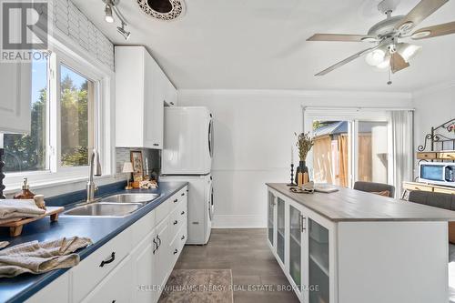 172 Front Street, Alnwick/Haldimand, ON - Indoor Photo Showing Kitchen With Double Sink