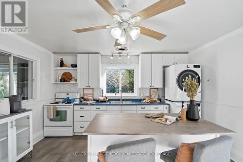 172 Front Street, Alnwick/Haldimand, ON - Indoor Photo Showing Kitchen With Double Sink