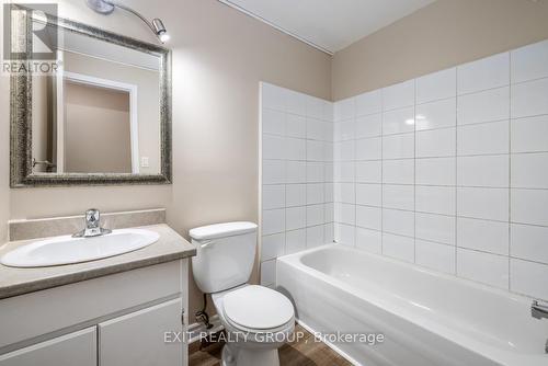 #103 - 25 College Street E, Belleville, ON - Indoor Photo Showing Bathroom