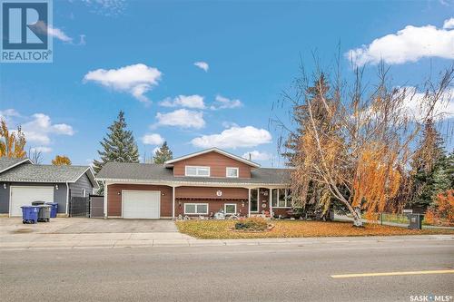 702 4Th Street S, Martensville, SK - Outdoor With Facade