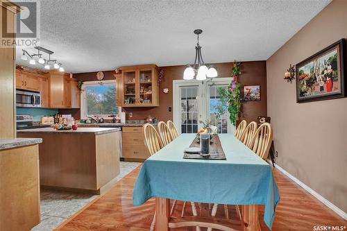 702 4Th Street S, Martensville, SK - Indoor