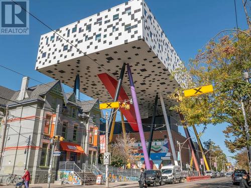 628 - 73 Mccaul Street, Toronto, ON - Outdoor With Facade