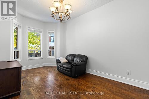 69 Robert Street, Toronto, ON - Indoor Photo Showing Other Room