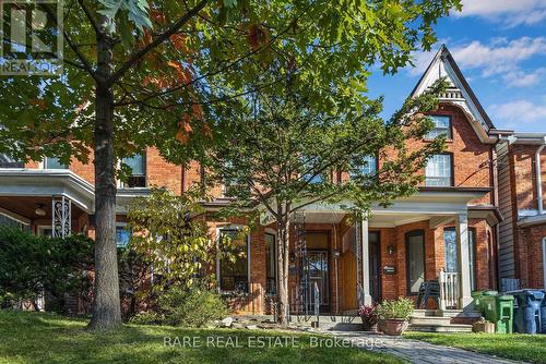 69 Robert Street, Toronto, ON - Outdoor With Facade