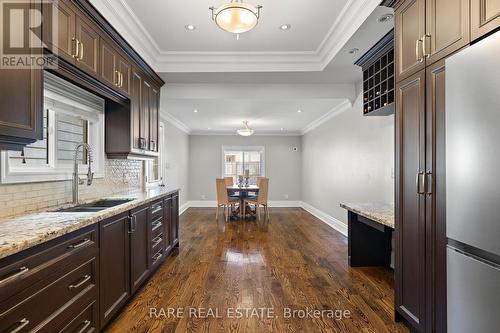 69 Robert Street, Toronto, ON - Indoor Photo Showing Kitchen With Double Sink With Upgraded Kitchen