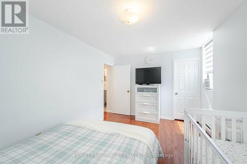 305 - 5580 Sheppard Avenue E, Toronto, ON - Indoor Photo Showing Bedroom