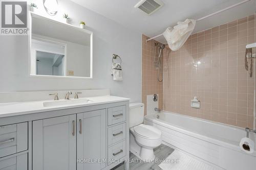 305 - 5580 Sheppard Avenue E, Toronto, ON - Indoor Photo Showing Bathroom