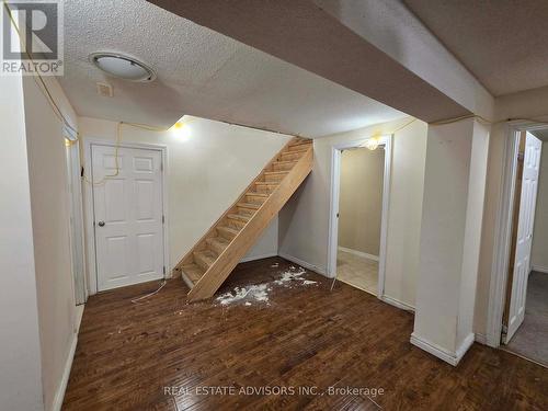 68 Finchley Circle, Markham, ON - Indoor Photo Showing Other Room