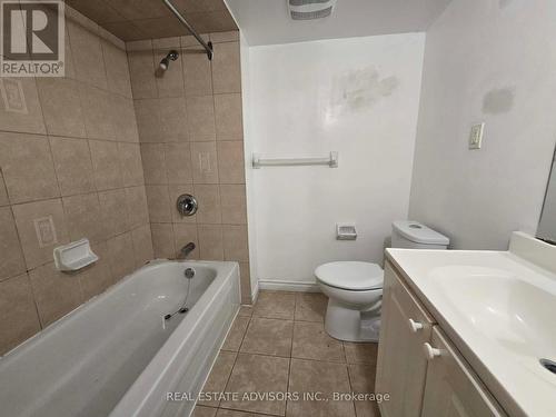 68 Finchley Circle, Markham, ON - Indoor Photo Showing Bathroom