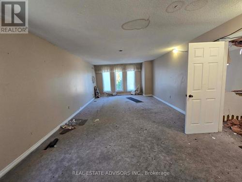 68 Finchley Circle, Markham, ON - Indoor Photo Showing Other Room