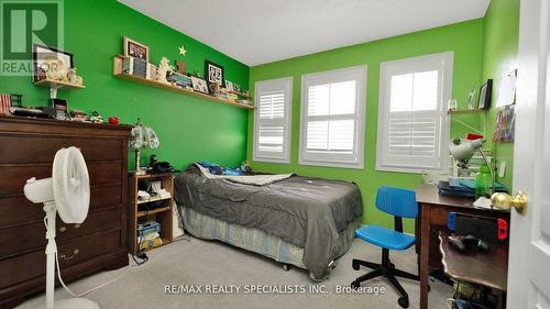 100 - 16 Bellhaven Crescent, Brampton, ON - Indoor Photo Showing Bedroom