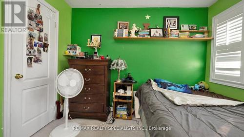 100 - 16 Bellhaven Crescent, Brampton, ON - Indoor Photo Showing Bedroom