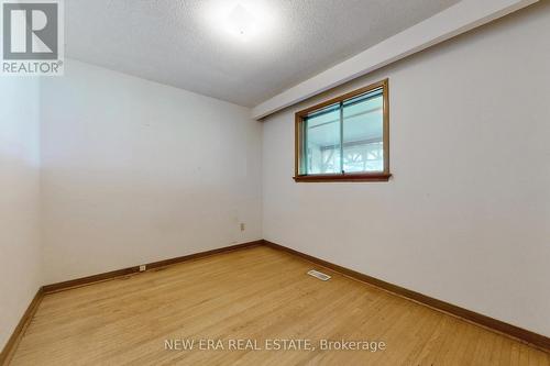 875 Hampton Crescent, Mississauga, ON - Indoor Photo Showing Other Room