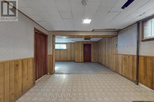 875 Hampton Crescent, Mississauga, ON - Indoor Photo Showing Basement