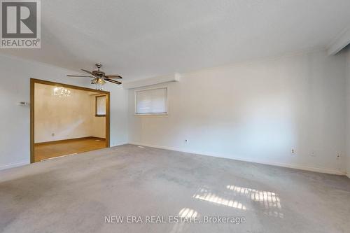 875 Hampton Crescent, Mississauga, ON - Indoor Photo Showing Other Room