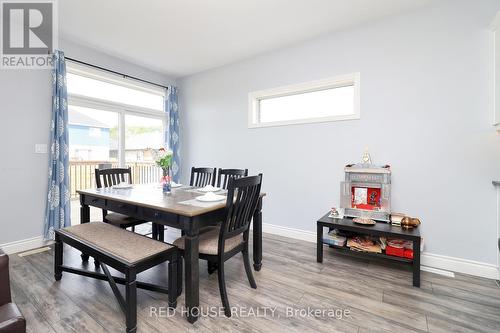 67 Stonecrest Boulevard, Quinte West, ON - Indoor Photo Showing Dining Room