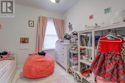 134 Bartlett Avenue, Toronto, ON - Indoor Photo Showing Bedroom