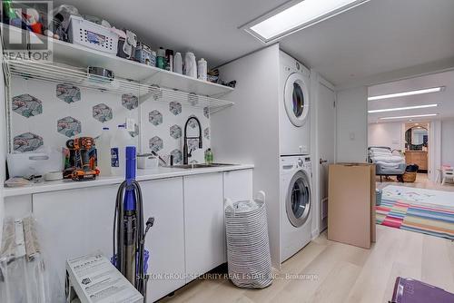 134 Bartlett Avenue, Toronto, ON - Indoor Photo Showing Laundry Room