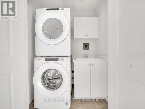 84 Gledhill Crescent N, Cambridge, ON - Indoor Photo Showing Laundry Room