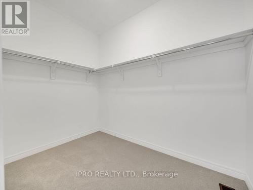 84 Gledhill Crescent N, Cambridge, ON - Indoor With Storage