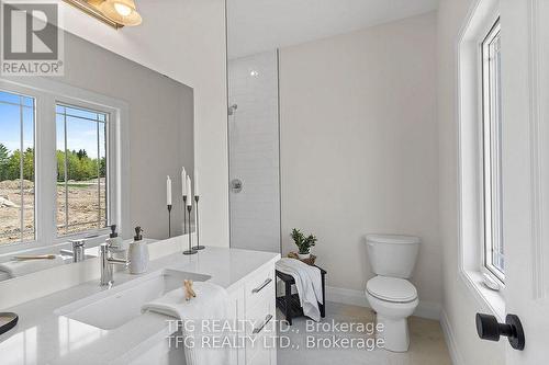 2 Cameron Court, Cavan Monaghan, ON - Indoor Photo Showing Bathroom