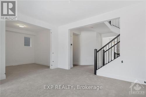 476 Brigatine Avenue, Ottawa, ON - Indoor Photo Showing Other Room